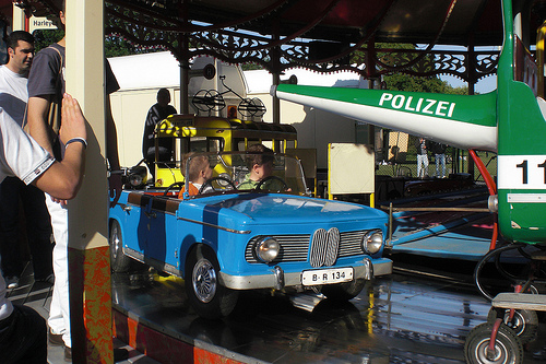 Karussell an den Neuköllner Maientagen (Bild: CC Flickr onnola)